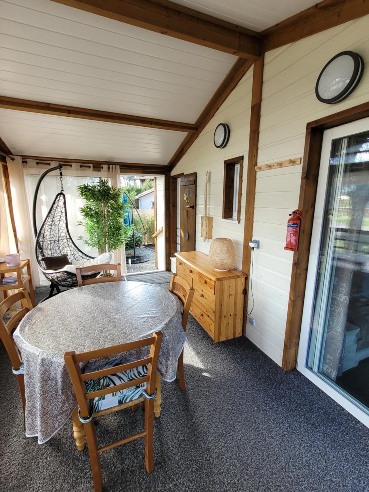 Chalet Familial Entre Lac Et Foret Azur Exterior foto